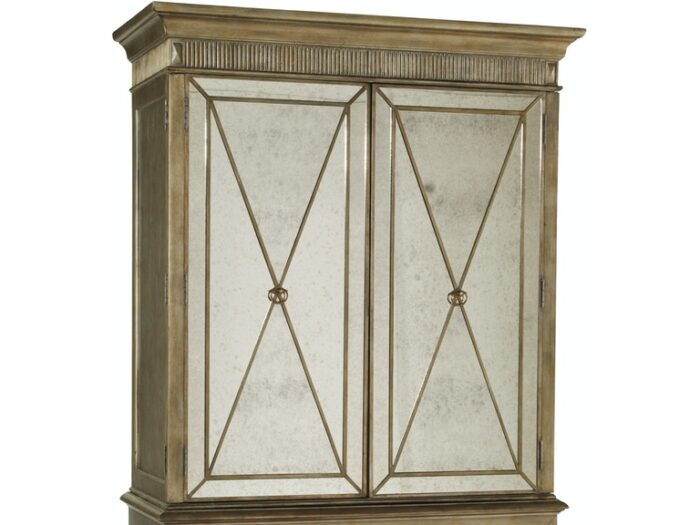 Sanctuary Armoire – Visage